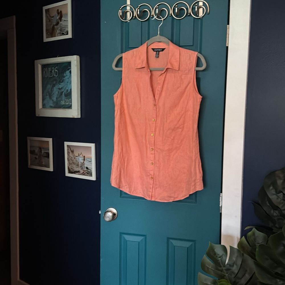 Ellen Tracy 100% linen Button-Down Shirt - M
